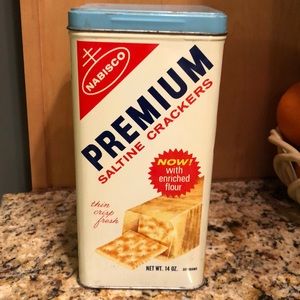 Vintage Premium Saltine Cracker Tin • ‘69
